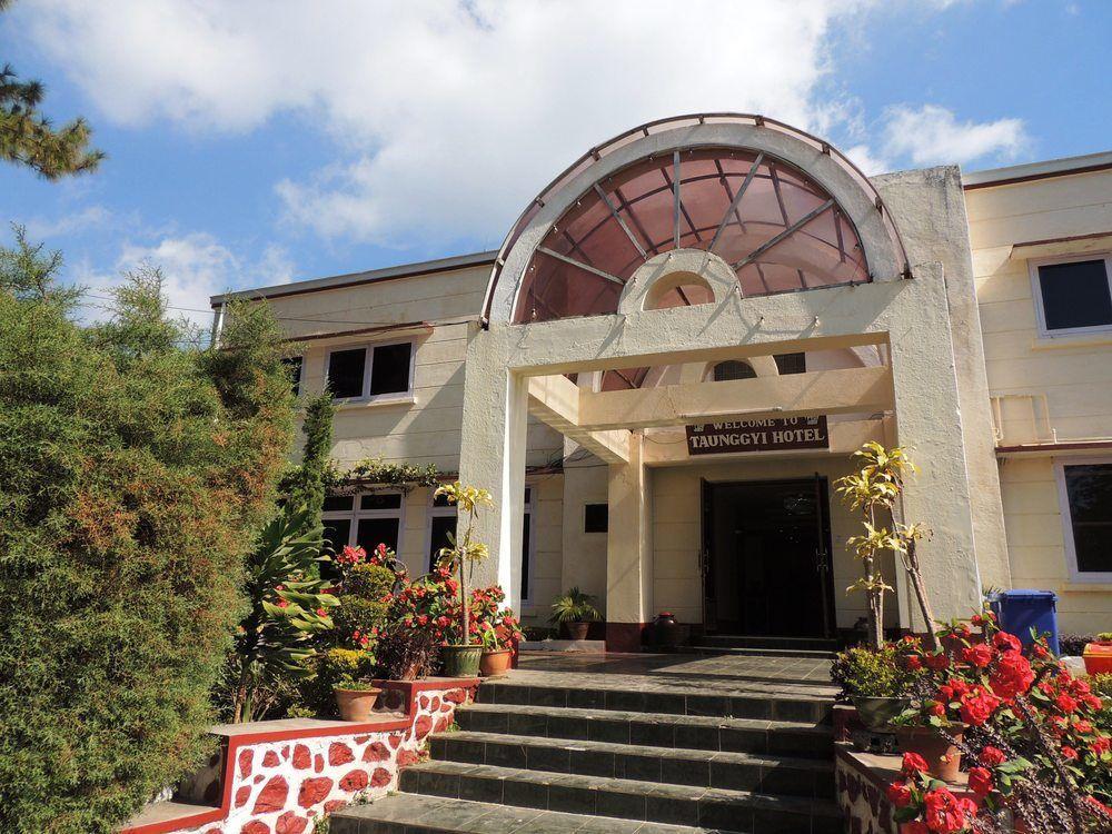 Taunggyi Hotel Exterior photo
